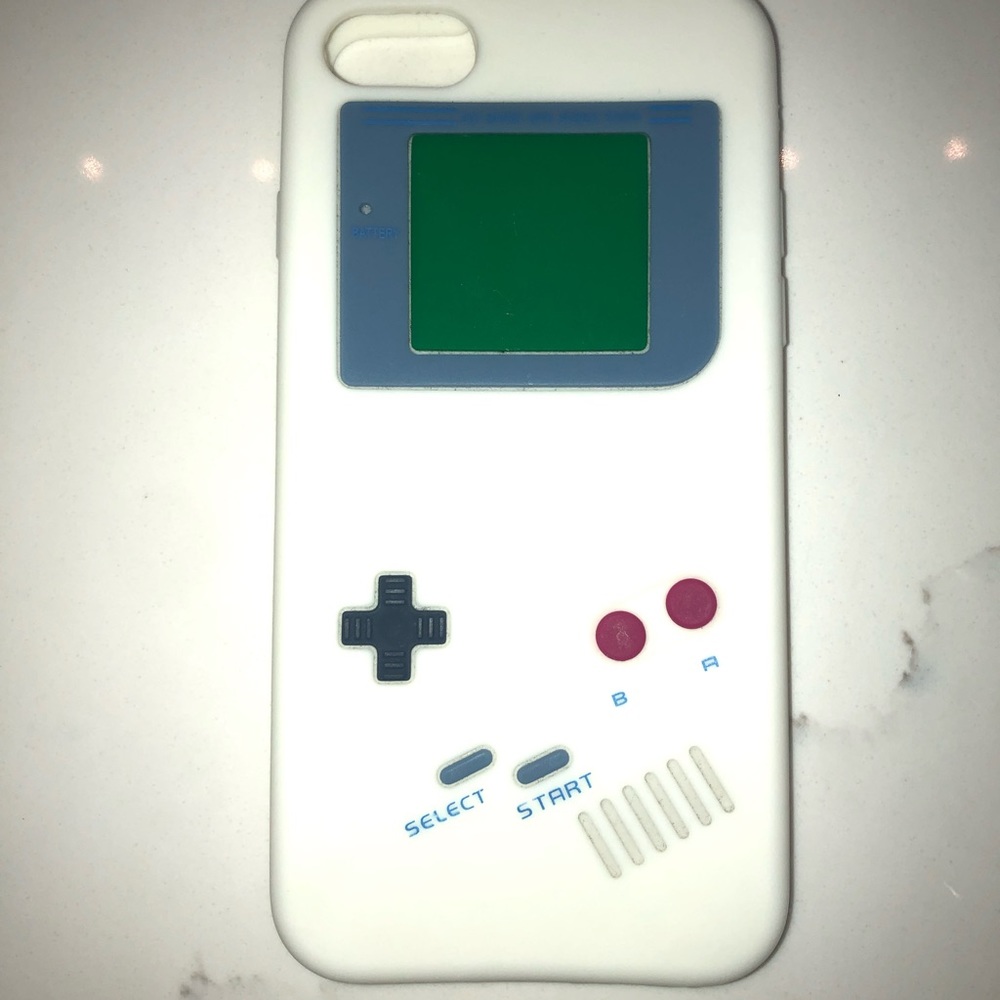 iPhone 8 Game Boy Cover